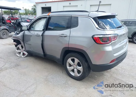 2019 Jeep Compass Latitude 4X4 from USA, damaged, VIN 3C4NJDBB5KT813395